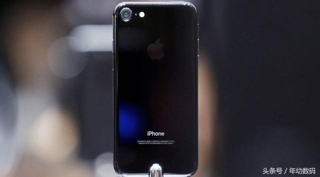 蘋果X為何沒有黑色,難道黑色不好看?