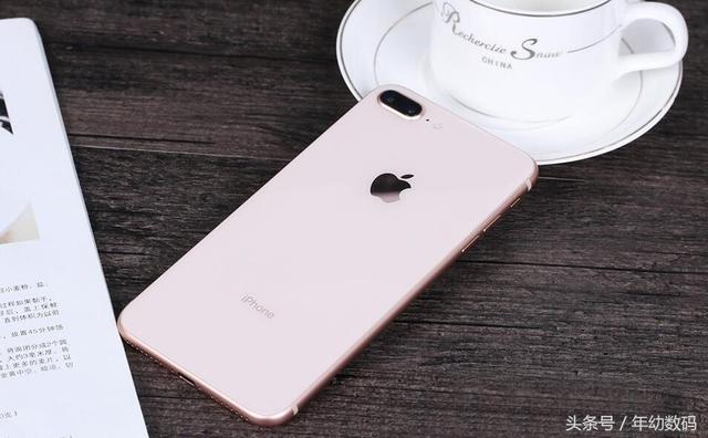 蘋果X為何沒有黑色,難道黑色不好看?